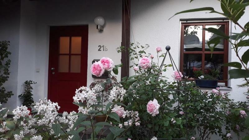 Ruhiges Apartment Nuernberg Sued Ost - Naehe Messe - Mit Wallbox 외부 사진